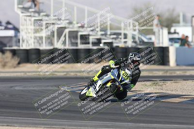 media/Nov-02-2025-CVMA (Sun) [[337aff29ab]]/Race 17-Amateur Supersport Middleweight/